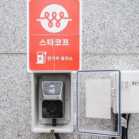 Gwangju Metropolitan City Stay Hotel מראה חיצוני תמונה