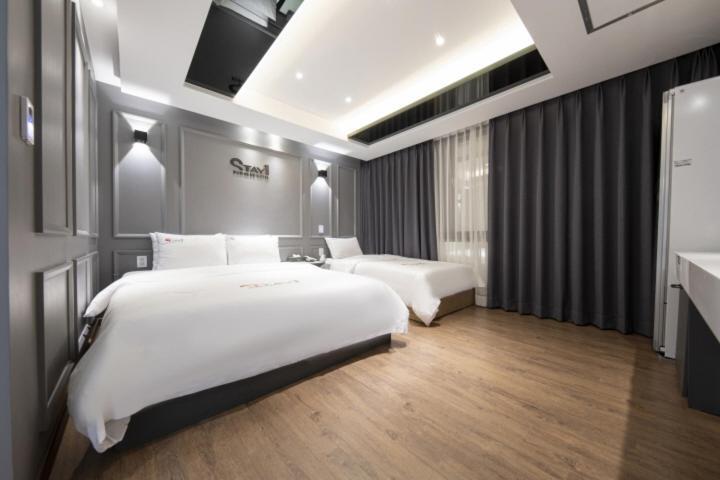 Gwangju Metropolitan City Stay Hotel מראה חיצוני תמונה