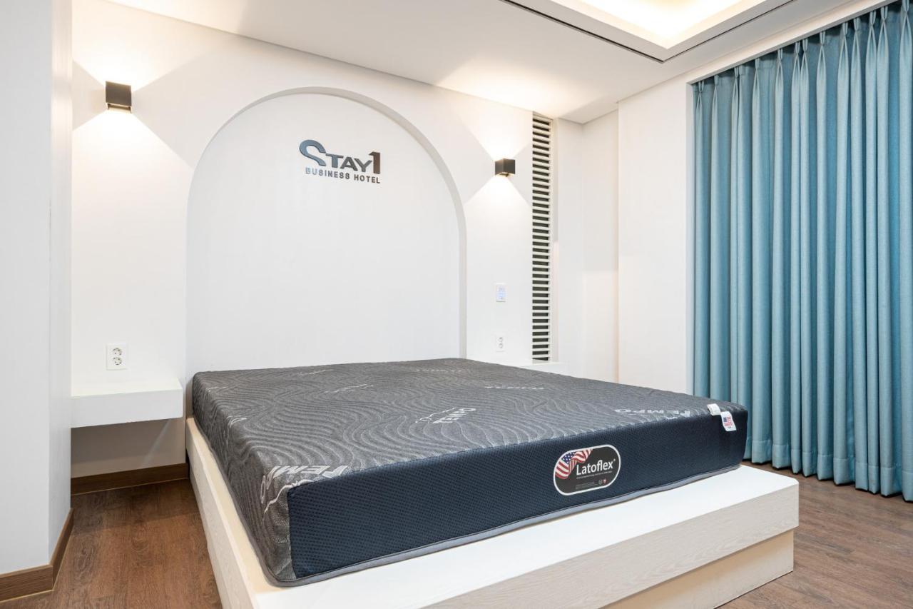Gwangju Metropolitan City Stay Hotel מראה חיצוני תמונה