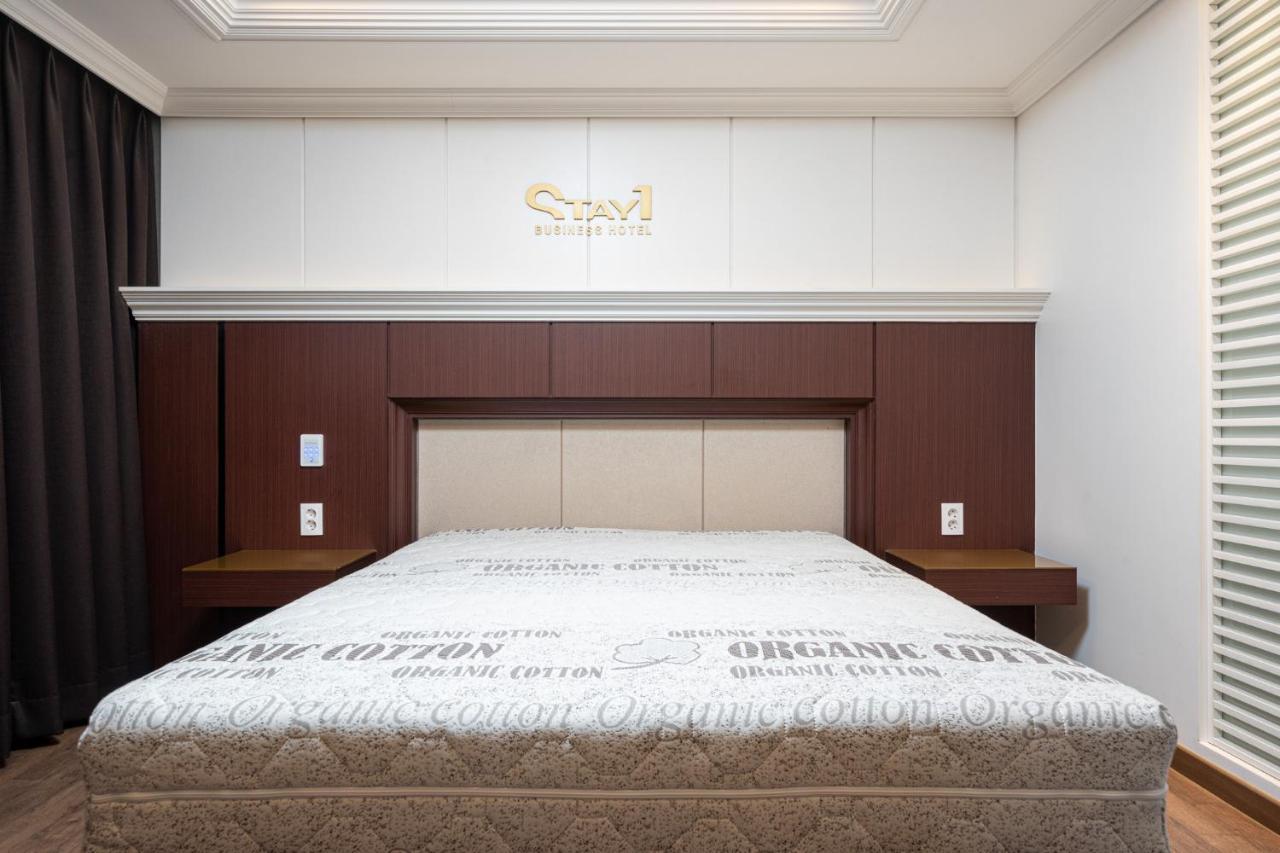 Gwangju Metropolitan City Stay Hotel מראה חיצוני תמונה