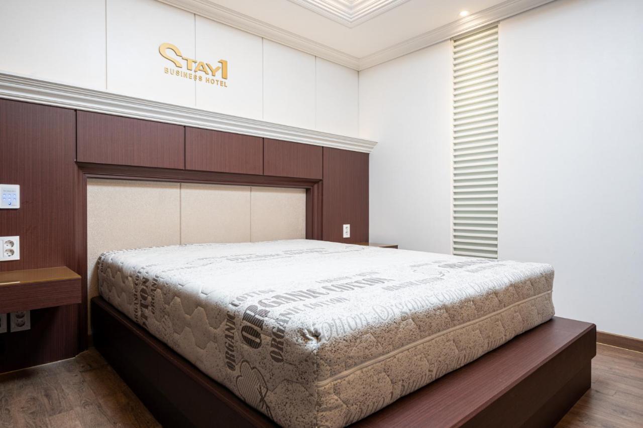 Gwangju Metropolitan City Stay Hotel מראה חיצוני תמונה